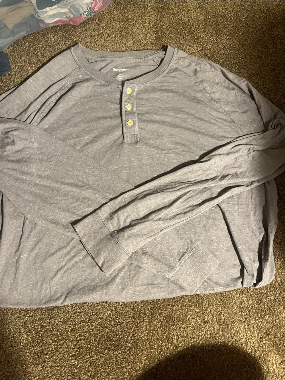 Goodfellow & Co Light Gray Long-Sleeve Henley with Button Placket
